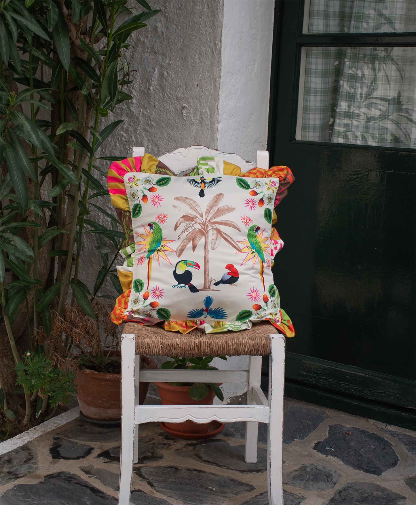 Cojin pétalos amarillo