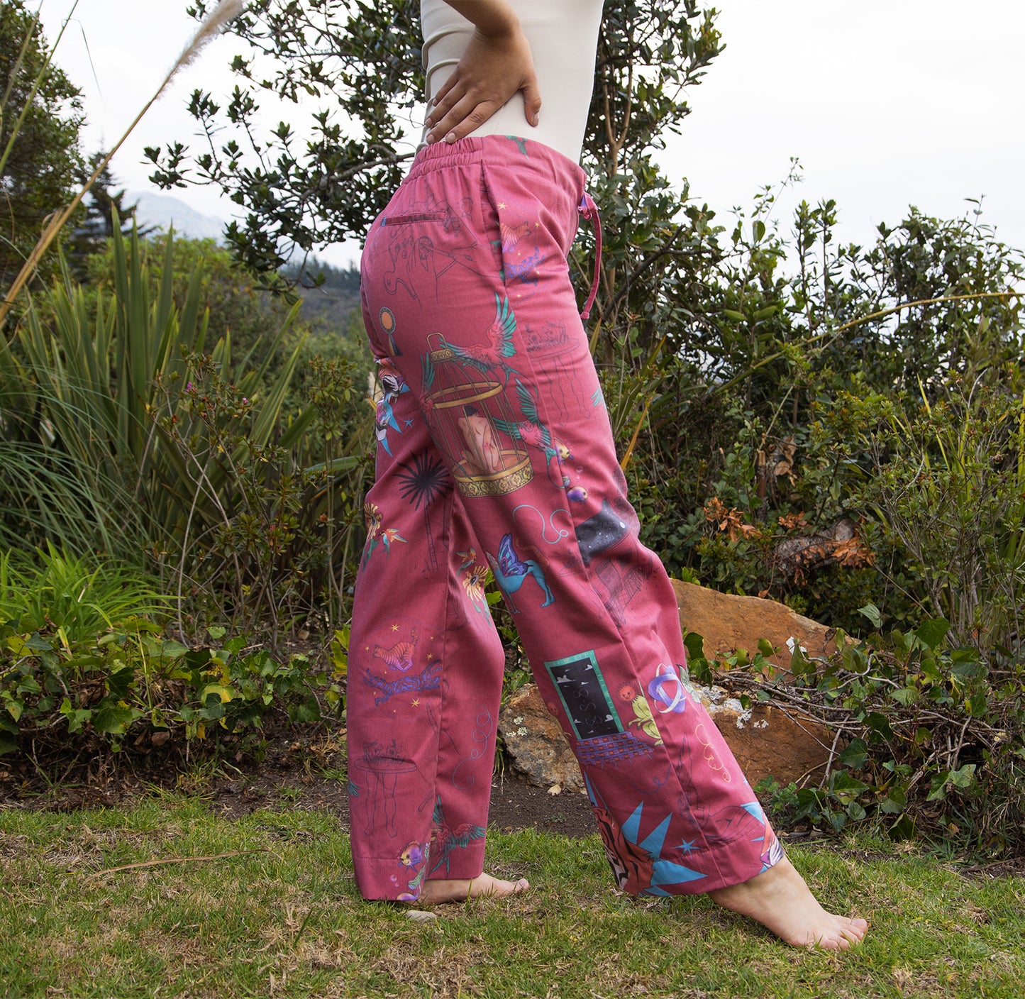 Pantalón Onírica vinotinto