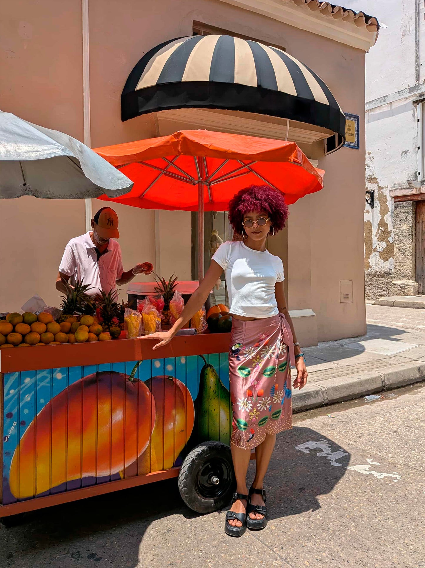 Falda pétalos cobre