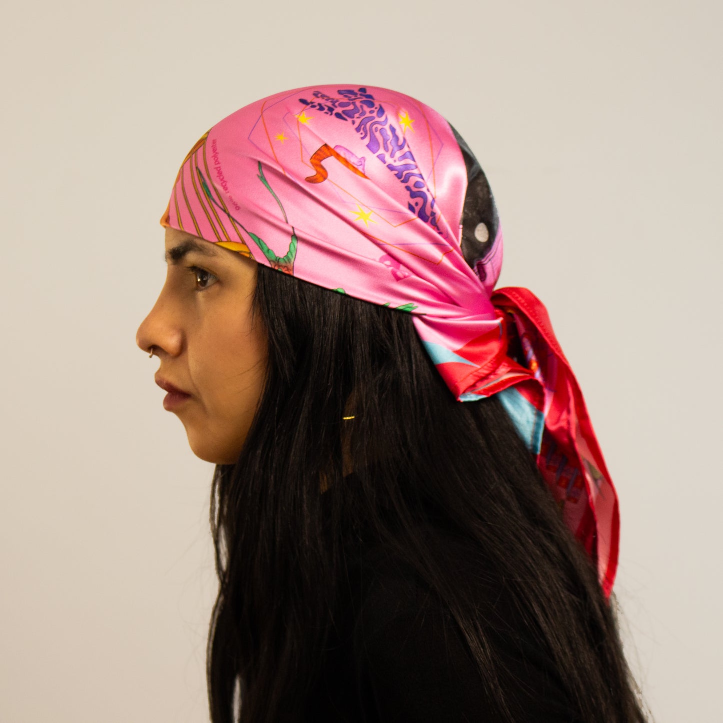 Pañoleta Onírica rosada