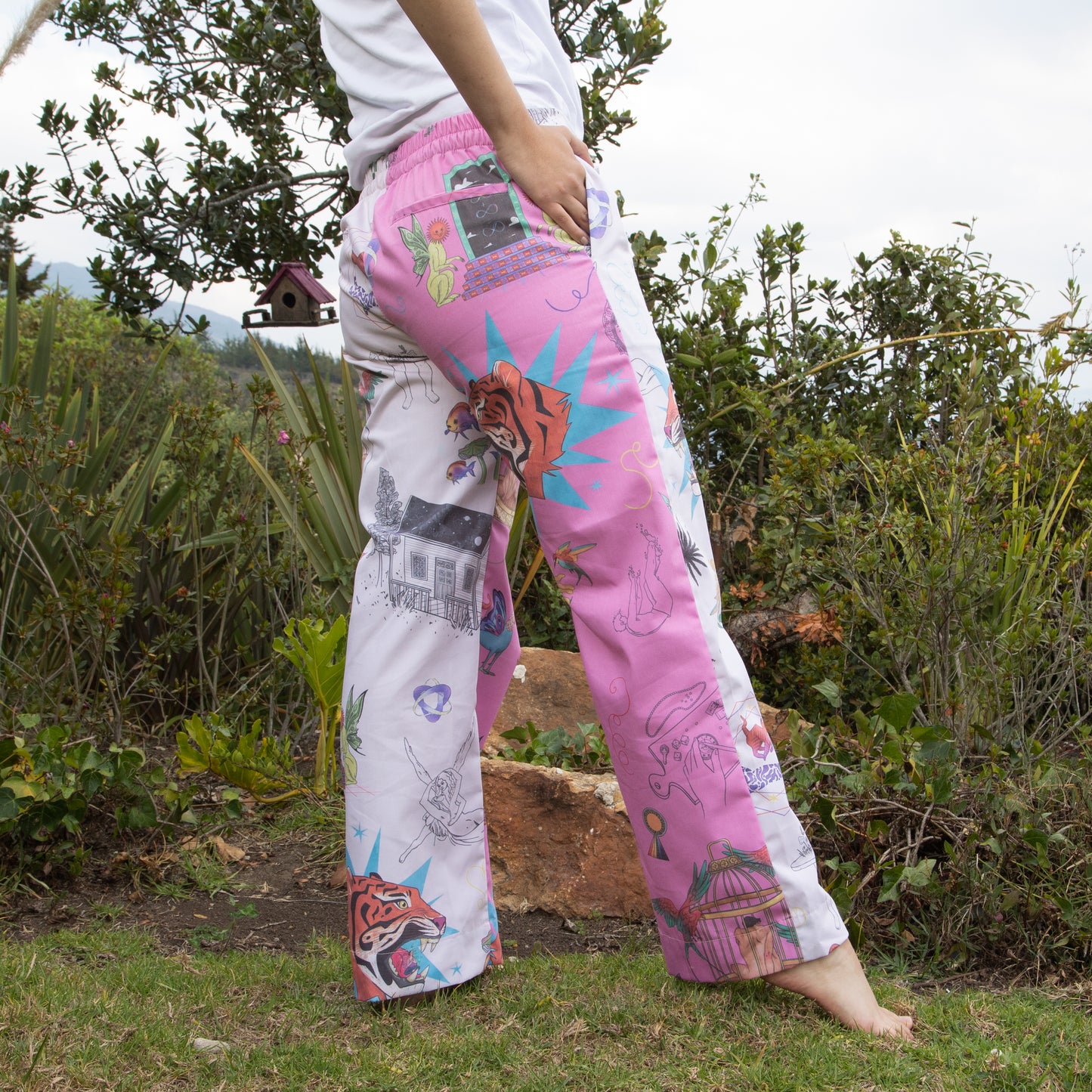 Pantalón Onírica blanco y rosado