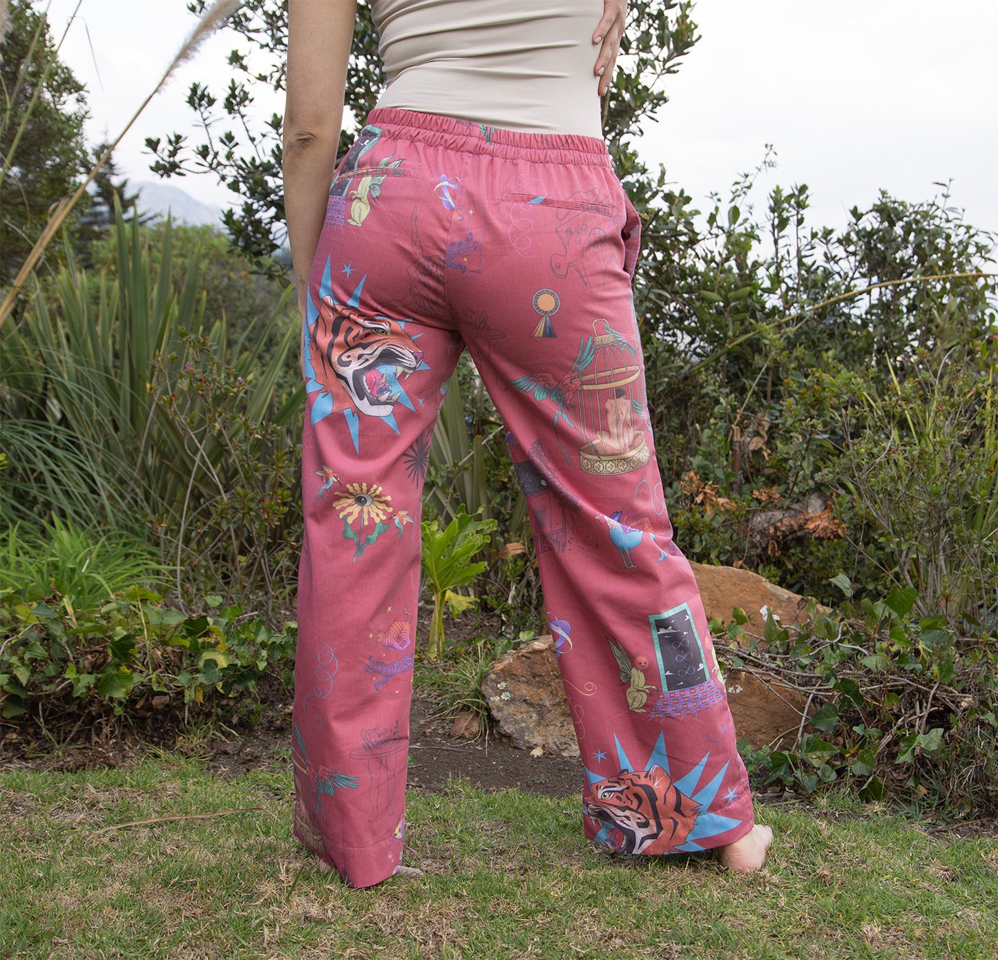 Pantalón Onírica vinotinto