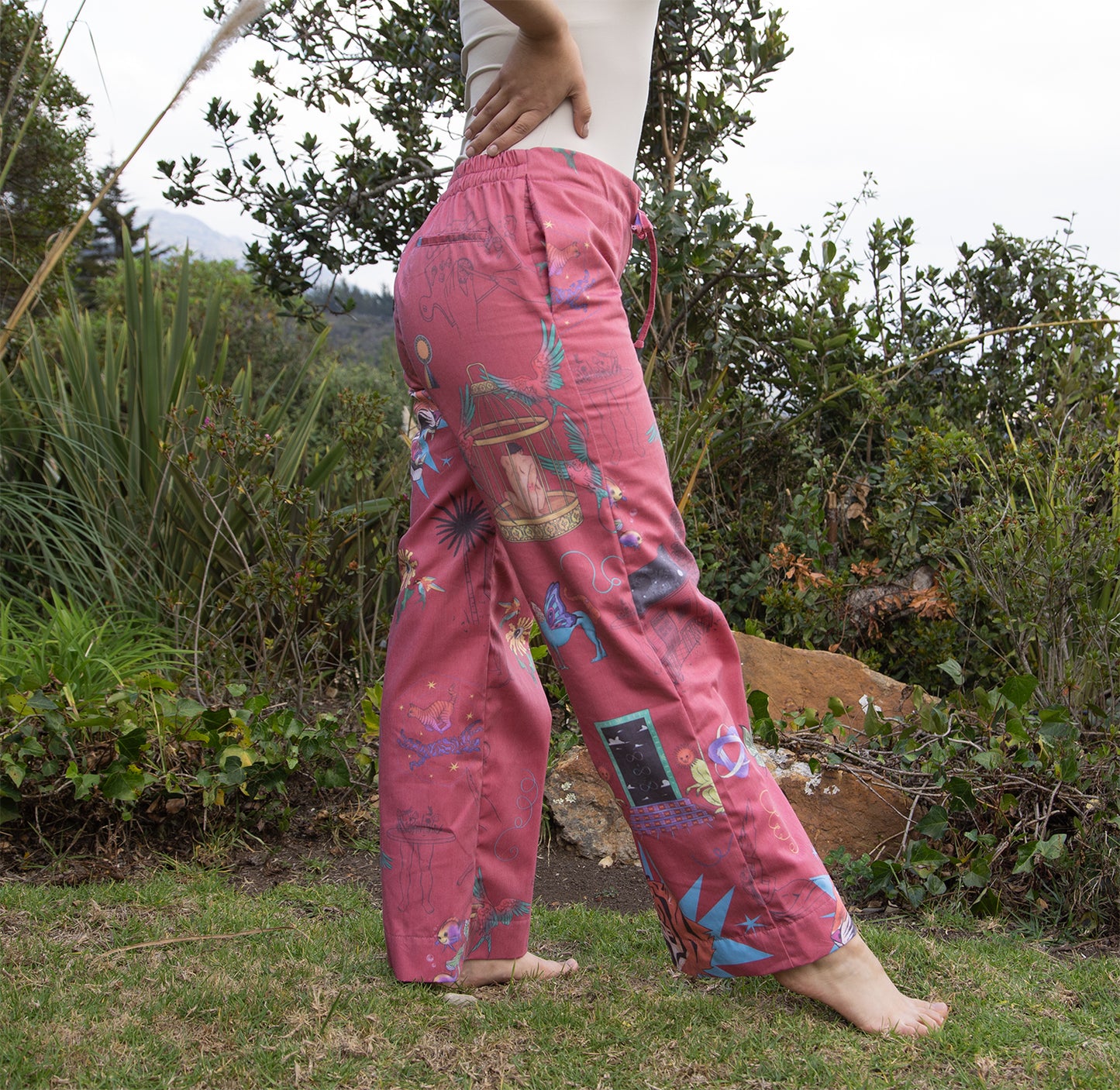 Pantalón Onírica vinotinto